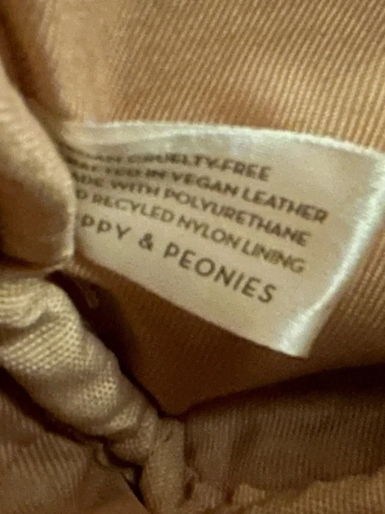 Poppy & Peonies Pebbled Leather Sling Backpack Purse NWOT - Picture 7 of 15